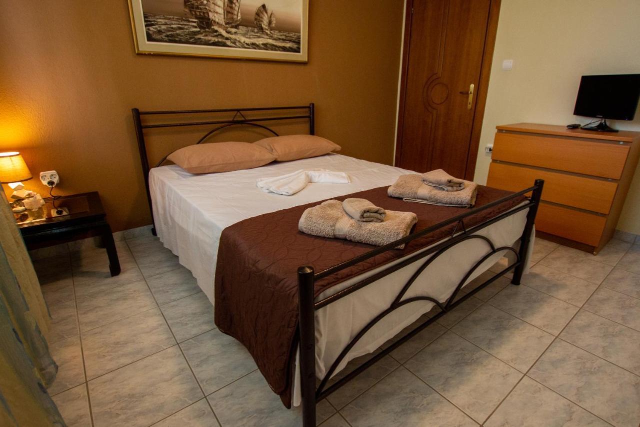 Kaliva House Villa Vrasná Kültér fotó